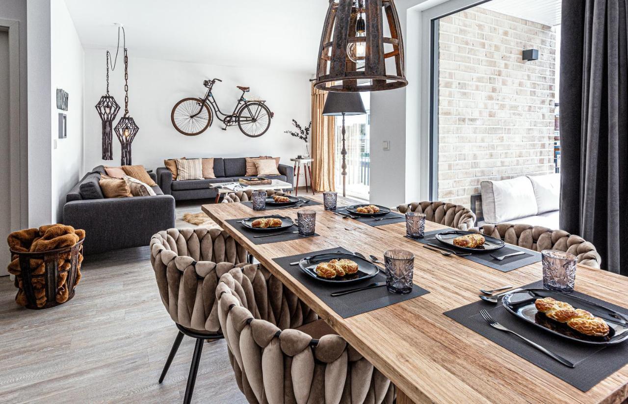 Funky Four Apartment *